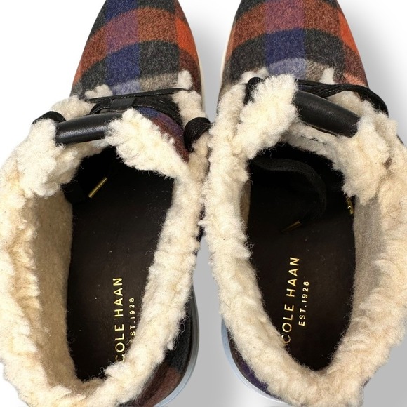 Cole Haan Wool Plaid Grand Ambition Chukka Booties 6.5 Ankle Boots Size 6.5 - Picture 1 of 9